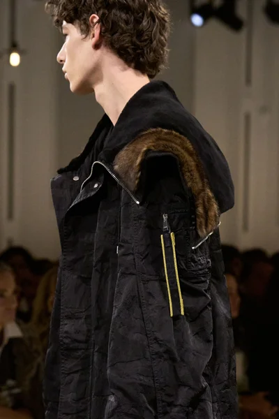 Look 146